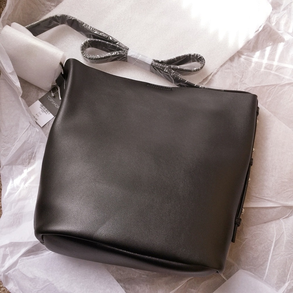 LAST ONE! NWT Topshop Rebecca Faux Leather Bag - Picture 5 of 8